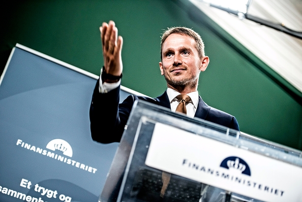 Børsen mener: Kære Venstre, drøm i det mindste om lavere skat