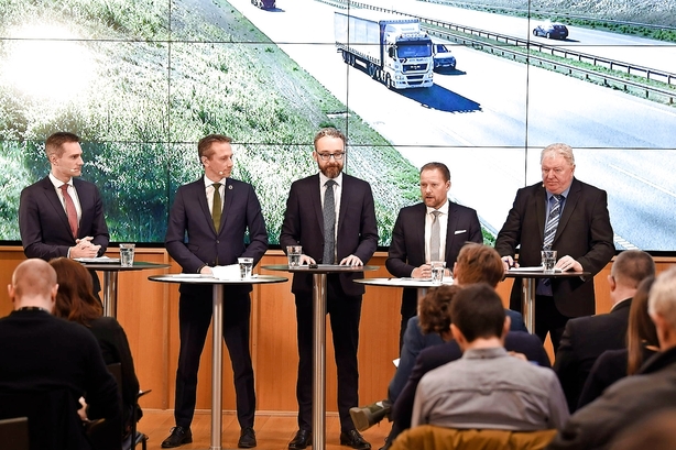 Debat: Nye veje løser ikke problemet