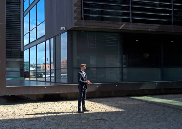 Lauritzen rydder op i flere "gakkede" afgifter
