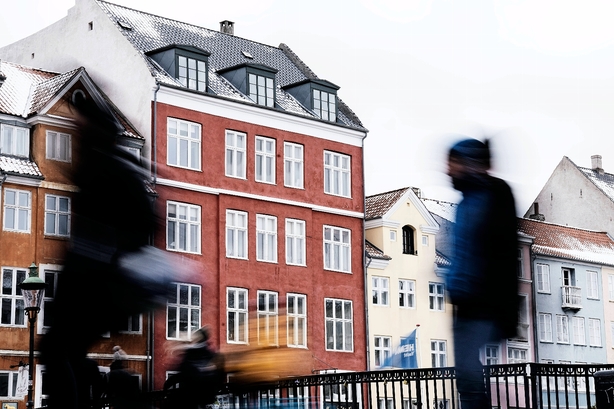 KPMG lægger afstand til ædelstensfirma: Der er intet samarbejde