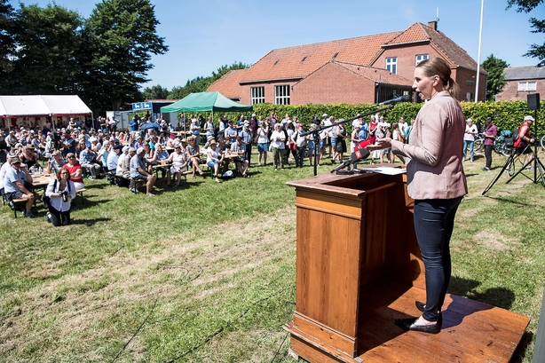 Greens-måling: Tæt på flertal for S-DF-SF