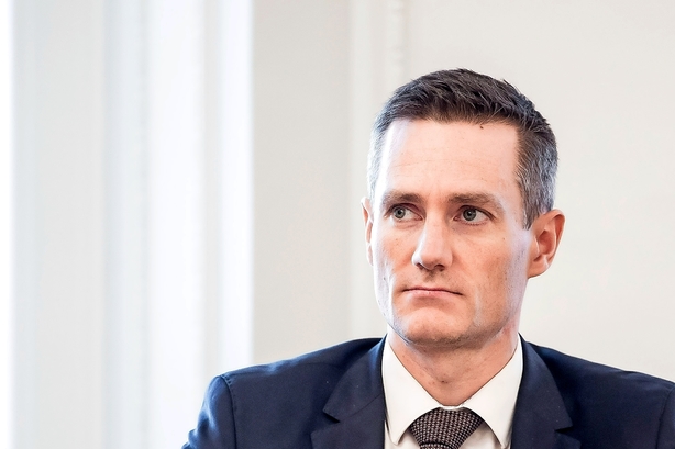 Debat: Julegaveønsker til Jarlov