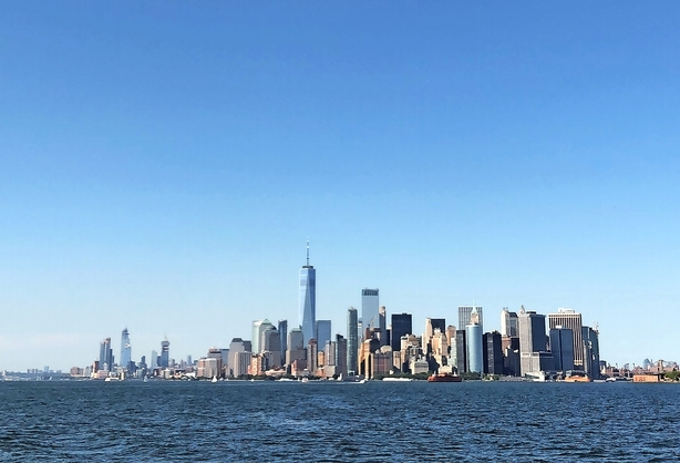 Oplev Manhatten fra sin mest ikoniske side: Stævn ud mellem New Yorks skyskrabere