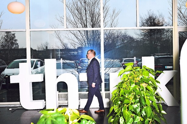 IBM jubler: Snart reduceres digitale barrierer