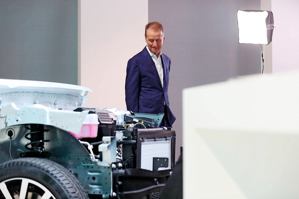 Volkswagen i kæmpesats: Vil producere 22 mio elbiler