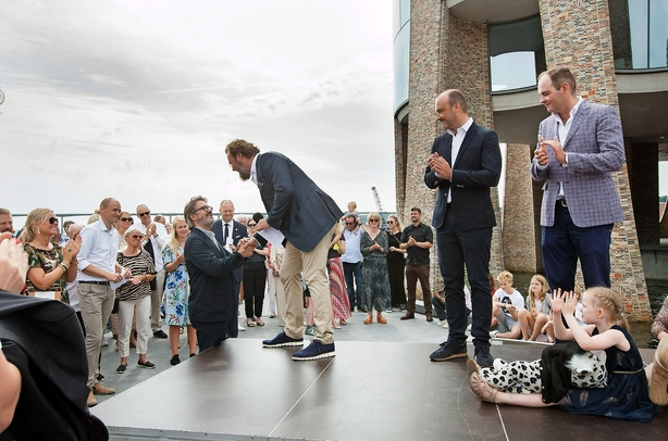 Lego-familier bryder med lobbynetværk