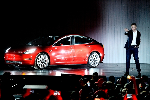 Børsmyndighed kræver sandheden fra Musk