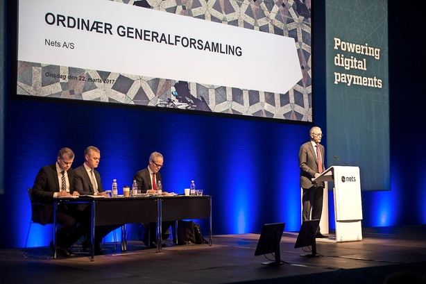Nets betalte til chefers lukrative investering